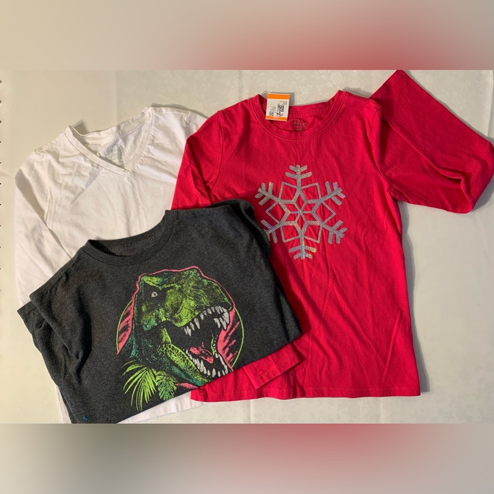 EUC/NWT Bundle 3 Tees: Long-Sleeve 1 White, 1 Red; 1 Short-Sleeve Jurassic Park